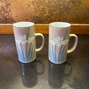 Pair (2) Otagiri Light Stoneware Iris Tall Mugs